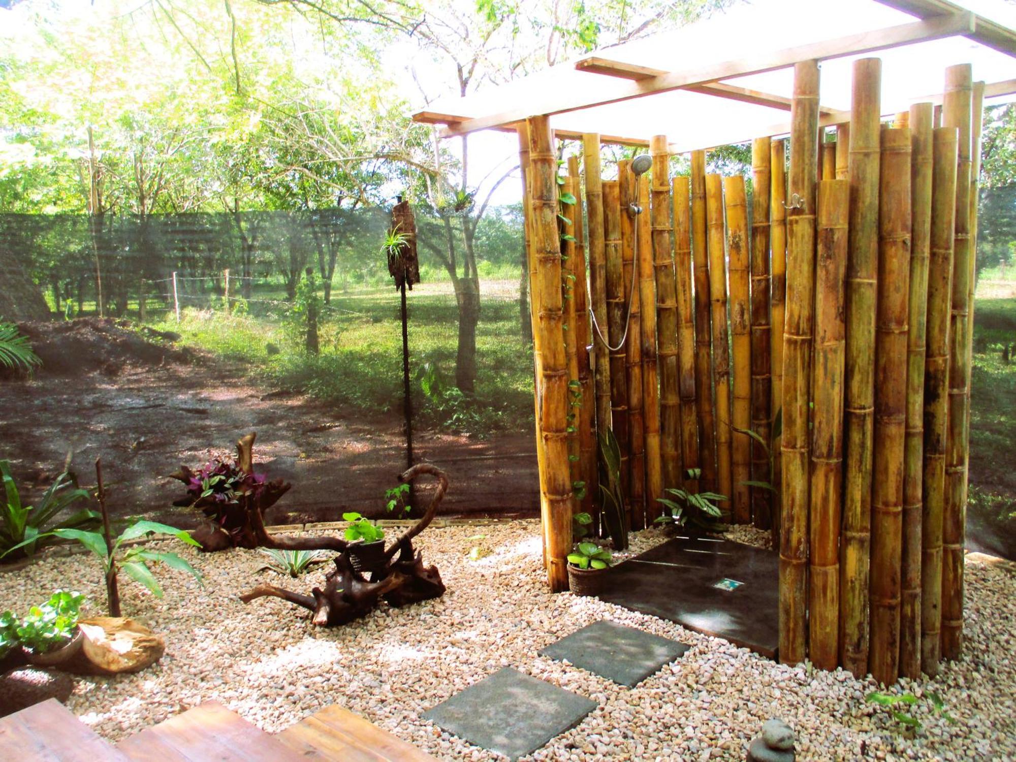 Cabinas De Lou Eco Tamarindo * Santa Rosa (Tamarindo)
