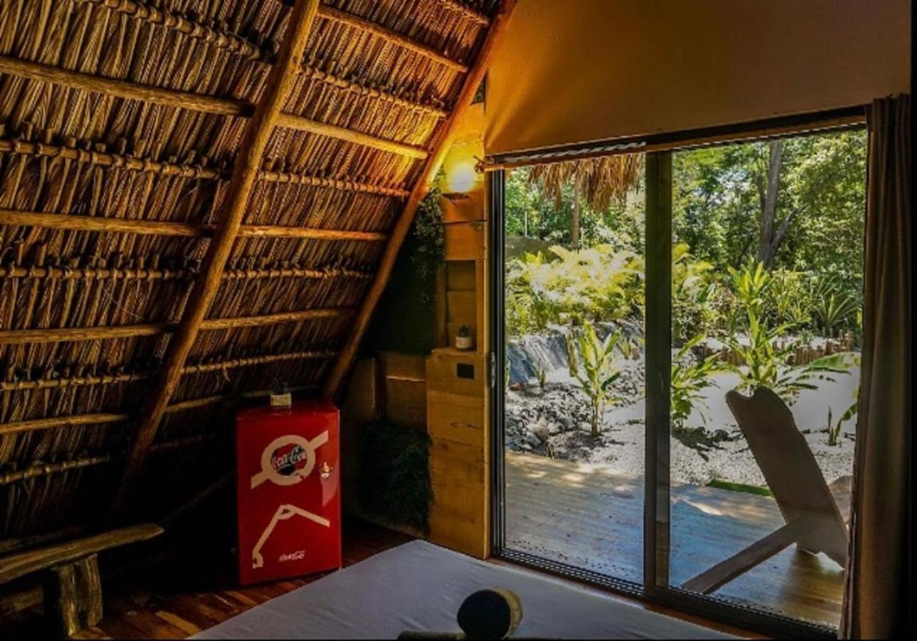 Cabinas De Lou Eco Tamarindo *