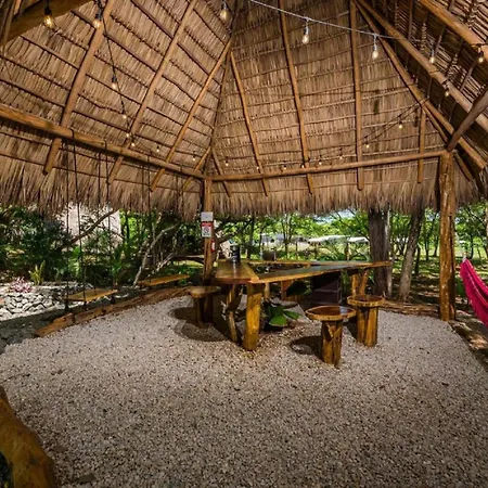 Cabinas De Lou Eco Lodge Tamarindo Santa Rosa  Exterior photo